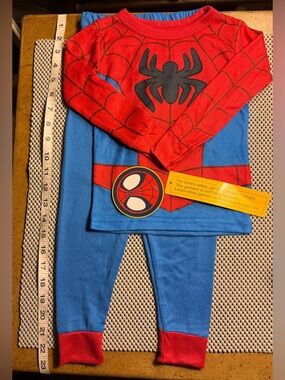 Spider-Man pajamas 4T NWT, 2 piece set